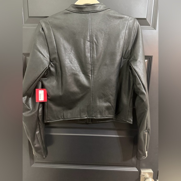 NWT SPANX, Spanx Leather-Like Moto Jacket in Luxe Black Faux Leather, Medium. - Picture 6 of 16